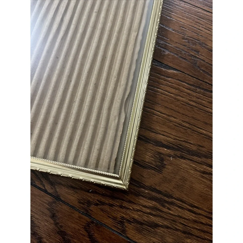 Vintage Intercraft 8x10 Gold-Tone Metal Photo Picture Frame Ornate